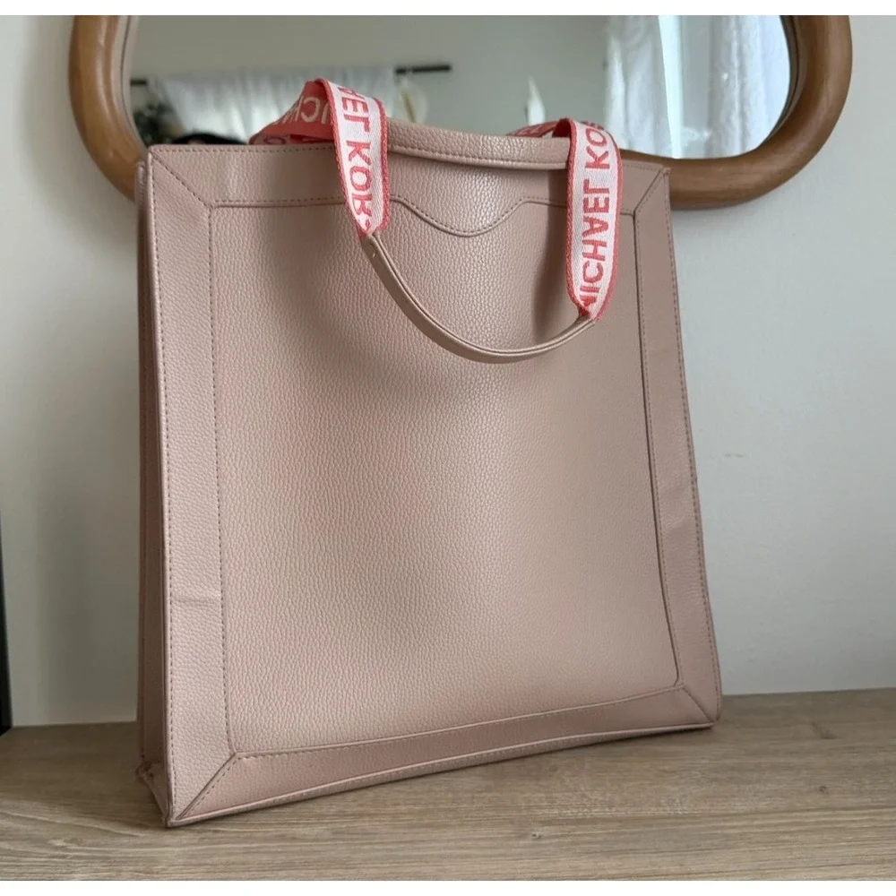 Michael Kors Limited Edition Blush Textured‎ Double Strap Tote Shoulder Bag